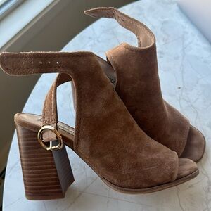 Steve Madden Peep Toe Brown Suede Block Heels | Size 7.5 (Fits 8)